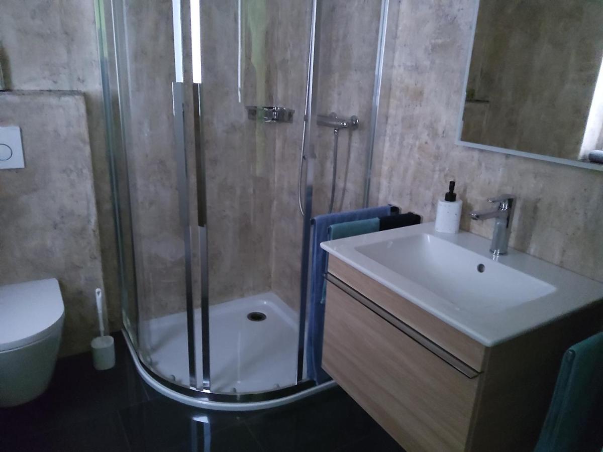 B&B On Top Sirnach Ngoại thất bức ảnh